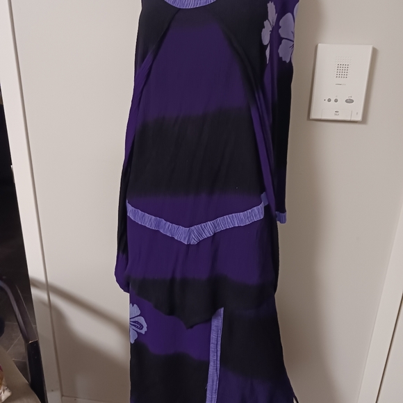 Simple People 2 piece women's skirt/top set, purple/dk purple/ black - Picture 10 of 12